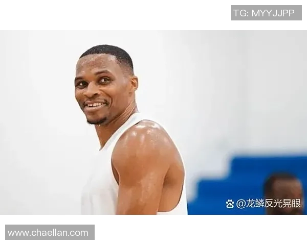 拉塞尔威斯布鲁克的篮球传奇与职业生涯的辉煌成就解析